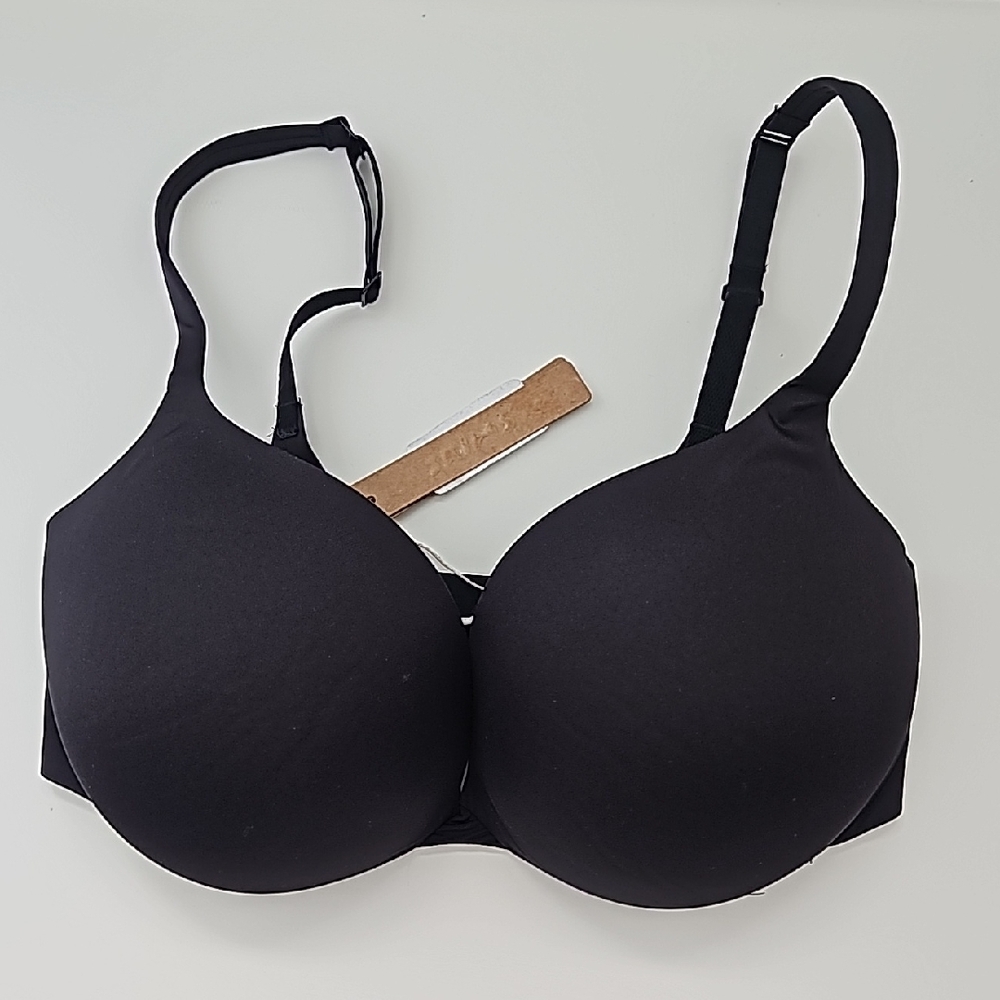 SKIMS Ultimate Push Up Plunge Bra
